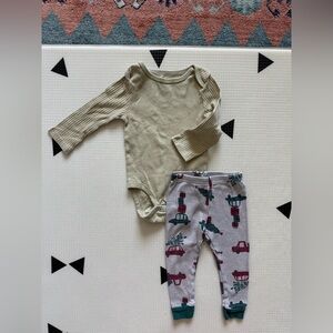 Carter’s|Baby boy/gender neutral Ribbed Sage Onesie & Christmas printed pants•